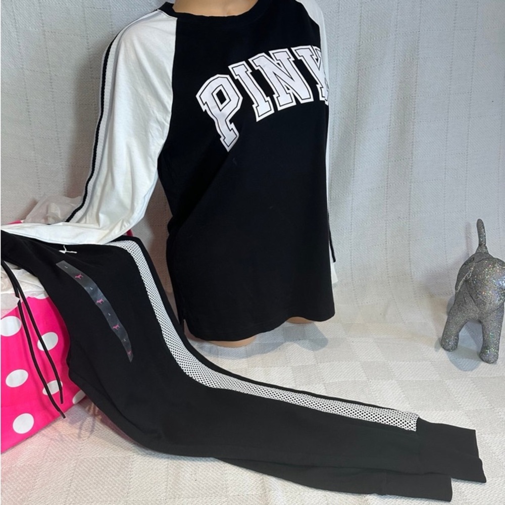 NWT VS PINK M/L SET - Picture 2 of 7